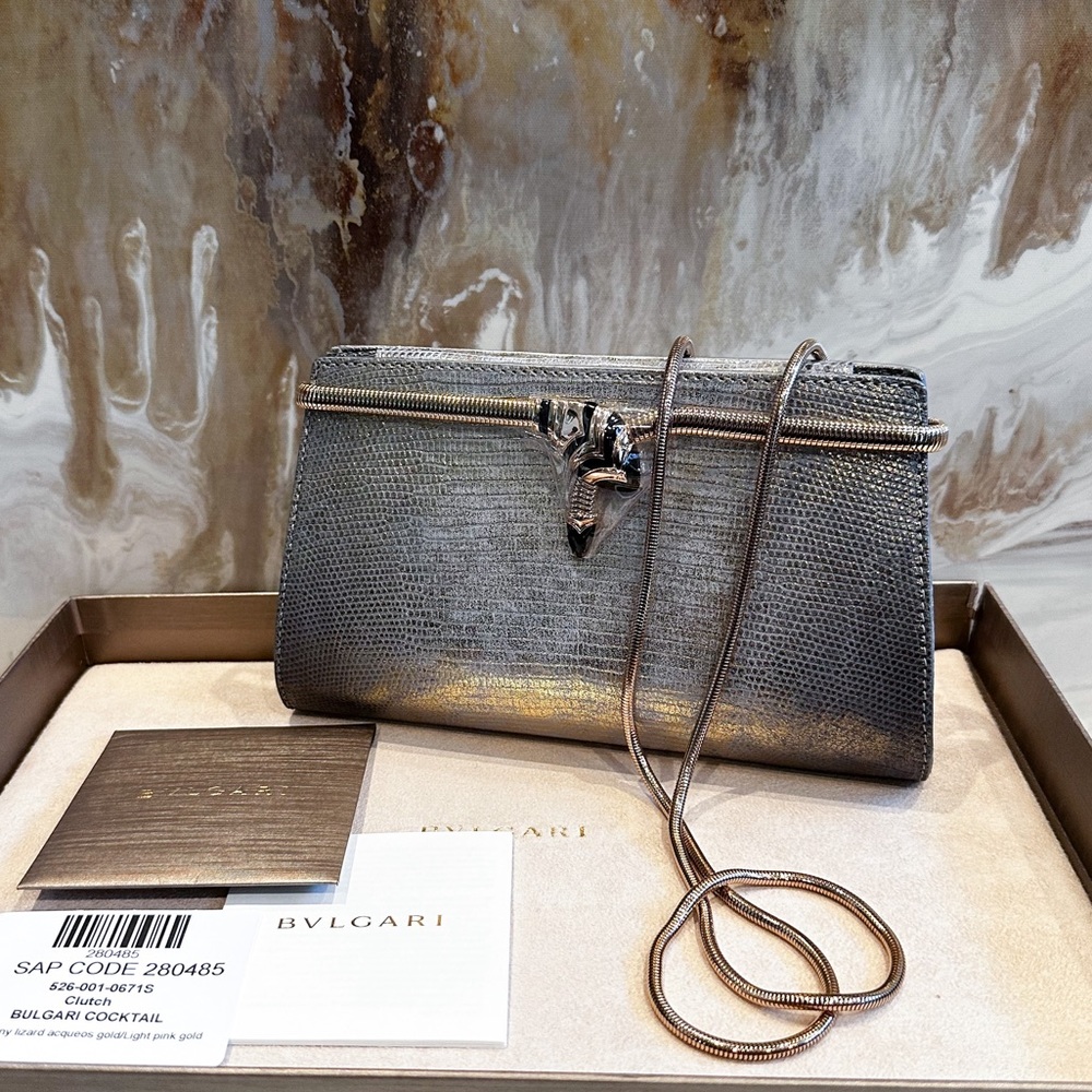 Bvlgari Serpenti "Tubogas" Stingray Lizard Metallic Chain Clutch. NEW WITH BOX - Picture 5 of 15